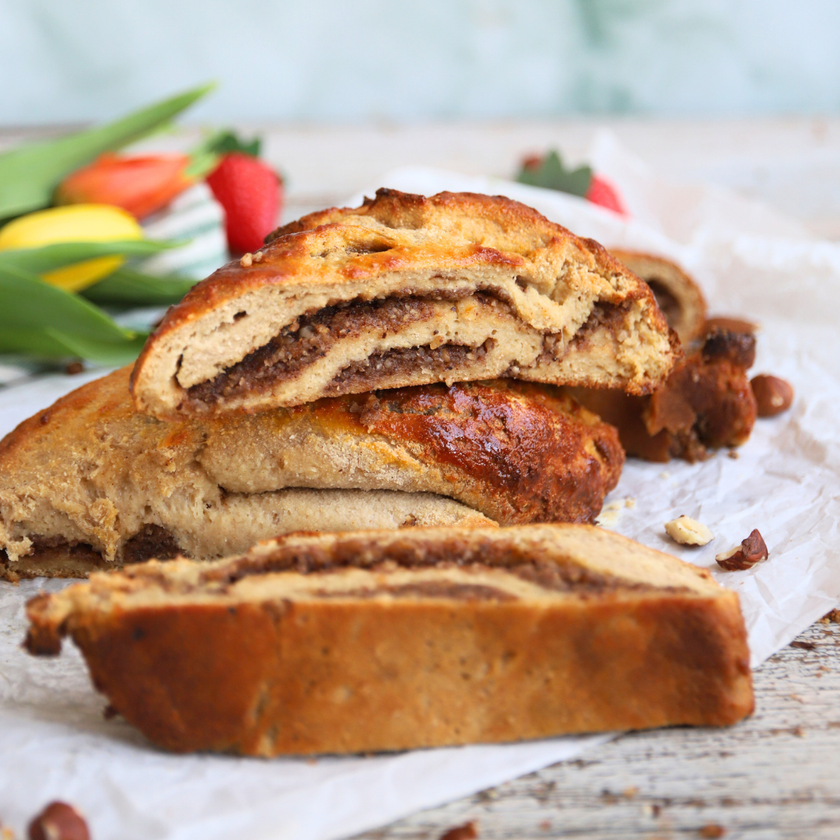 Low-Carb Nusszopf