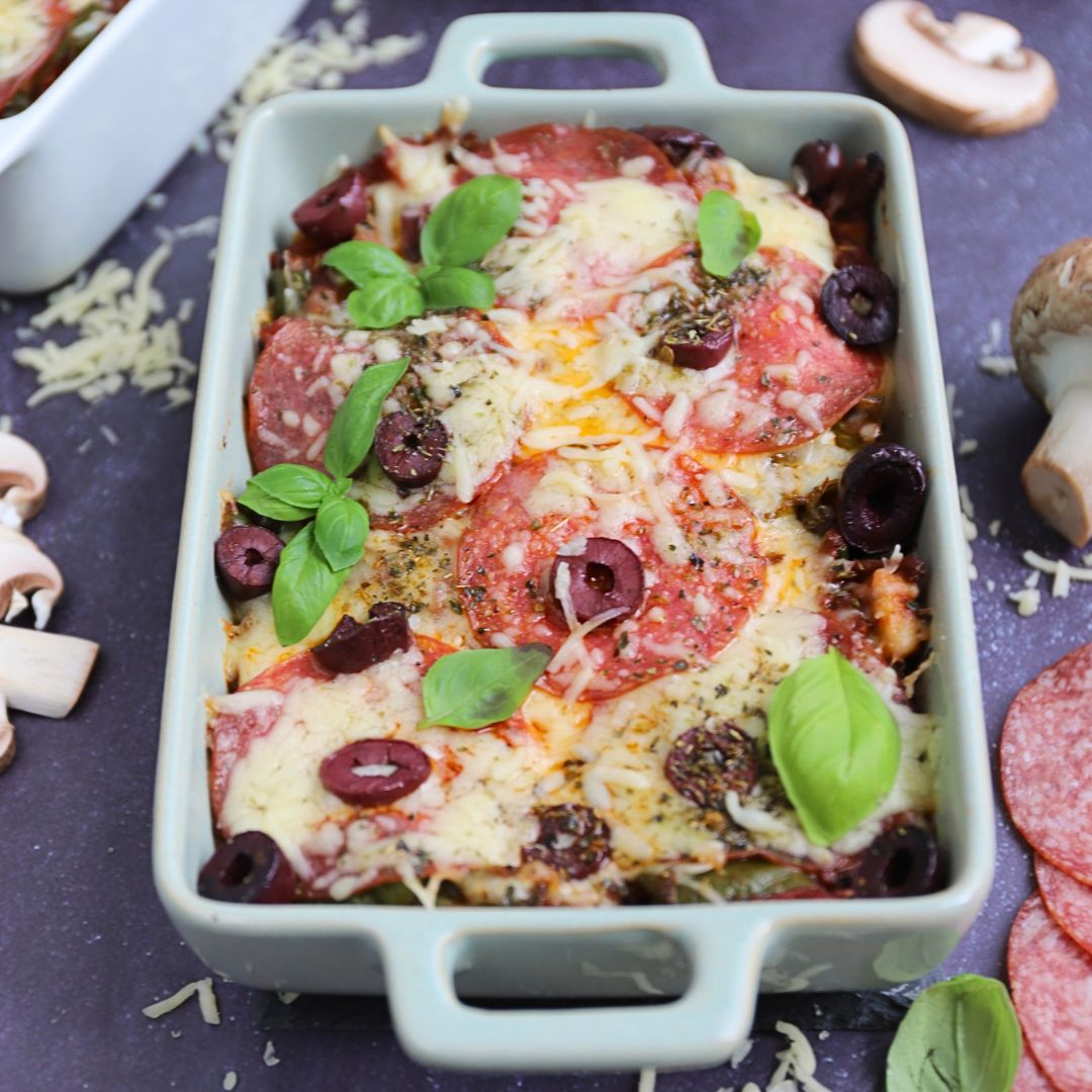 Low-Carb & Keto Pizza-Auflauf mit Hackfleisch