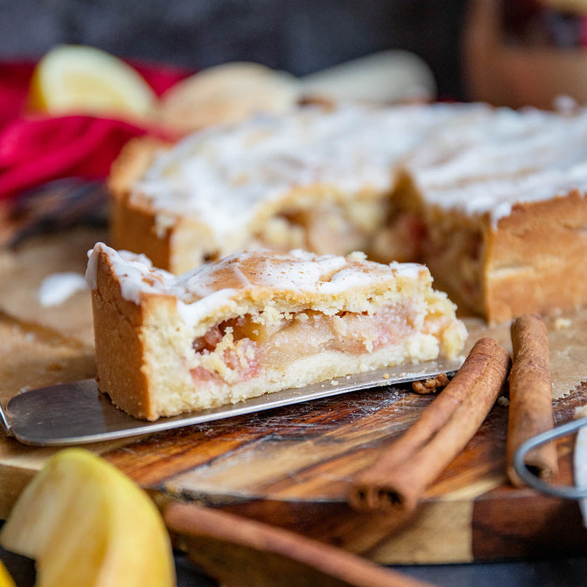 Low-Carb & Keto gedeckter Apfelkuchen