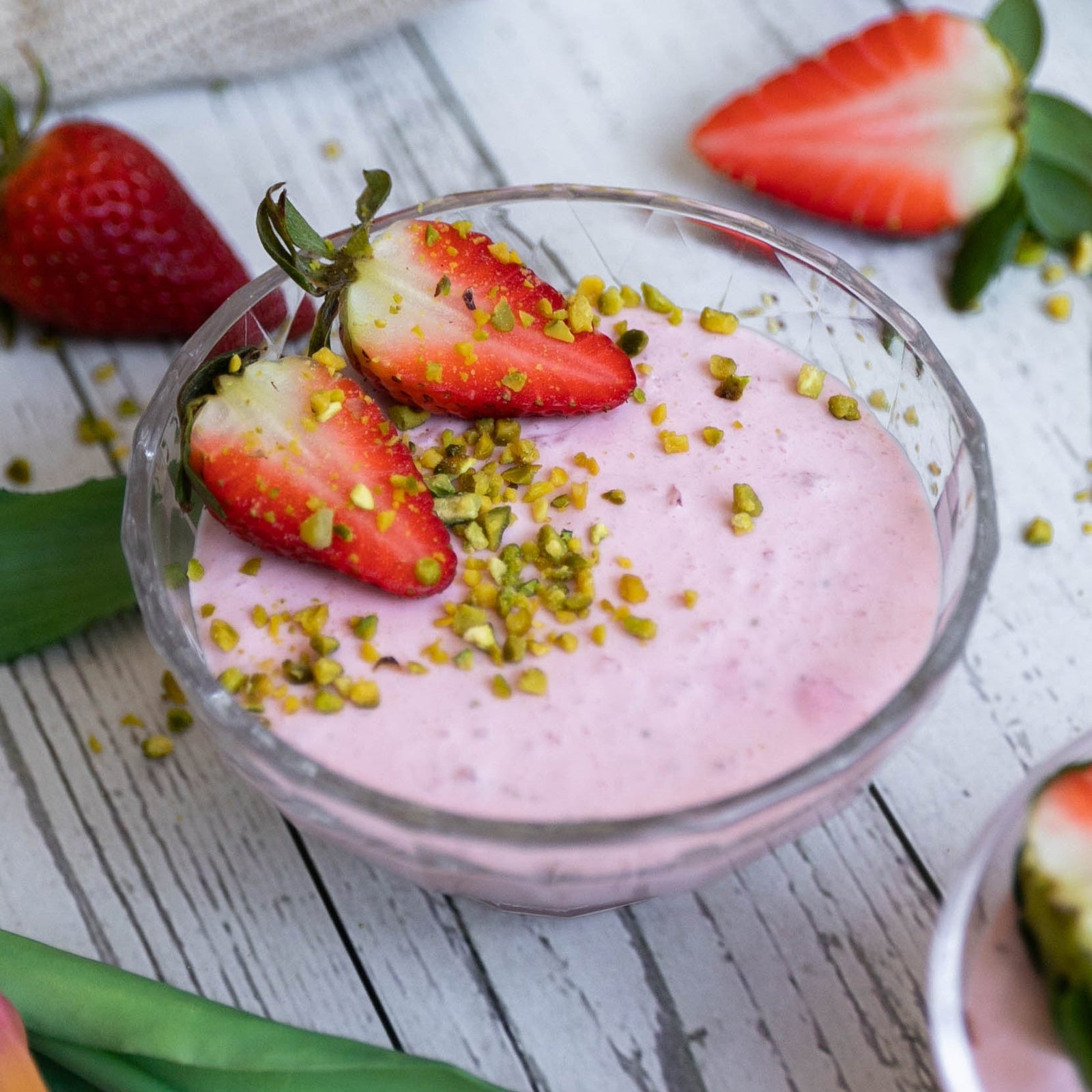 Low-Carb & Keto Erdbeer-Mousse