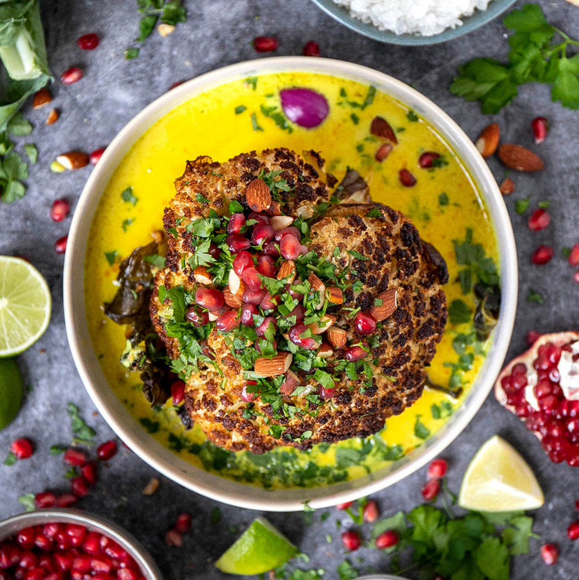 Gebackener Blumenkohl mit Currysauce