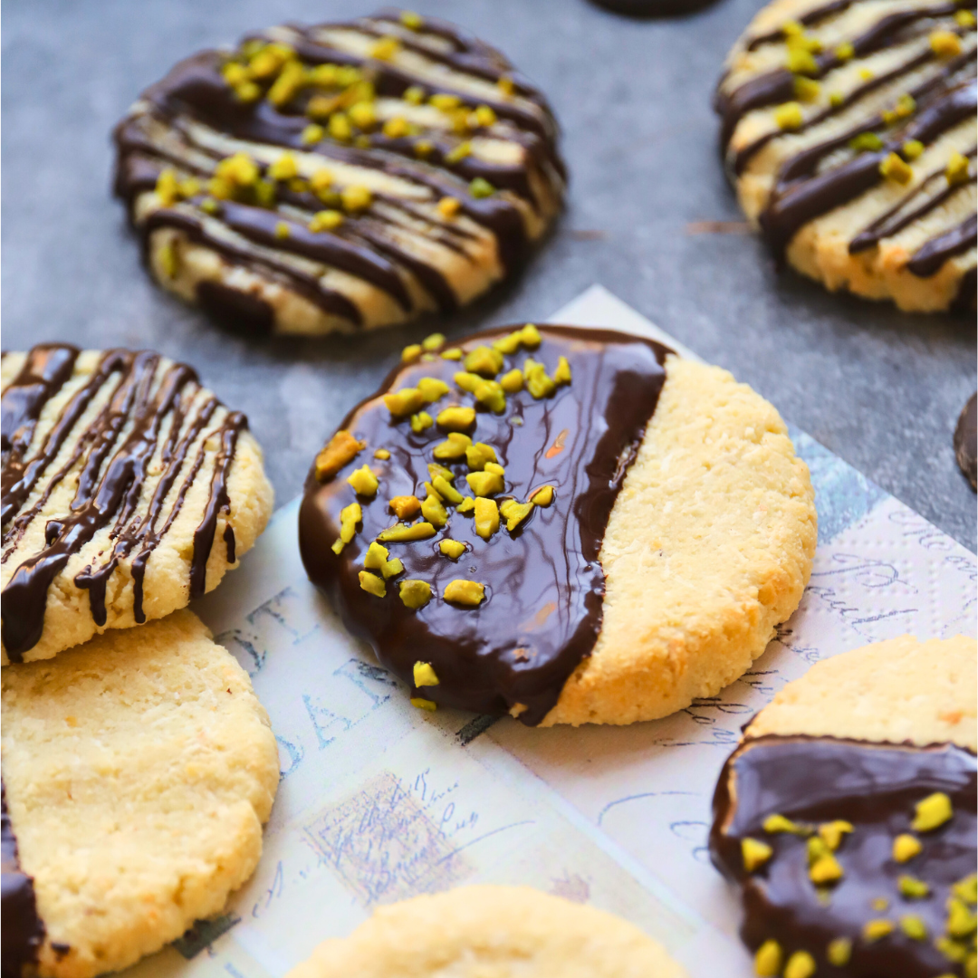 Keto Mandel-Kokos-Kekse aus 4 Zutaten