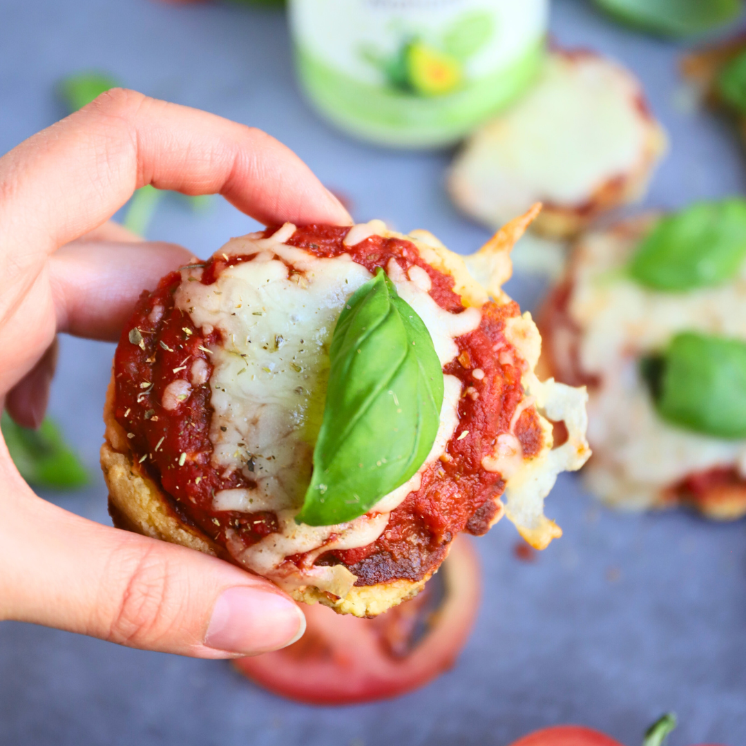 Einfache Low-Carb & Keto Pizza-Pancakes