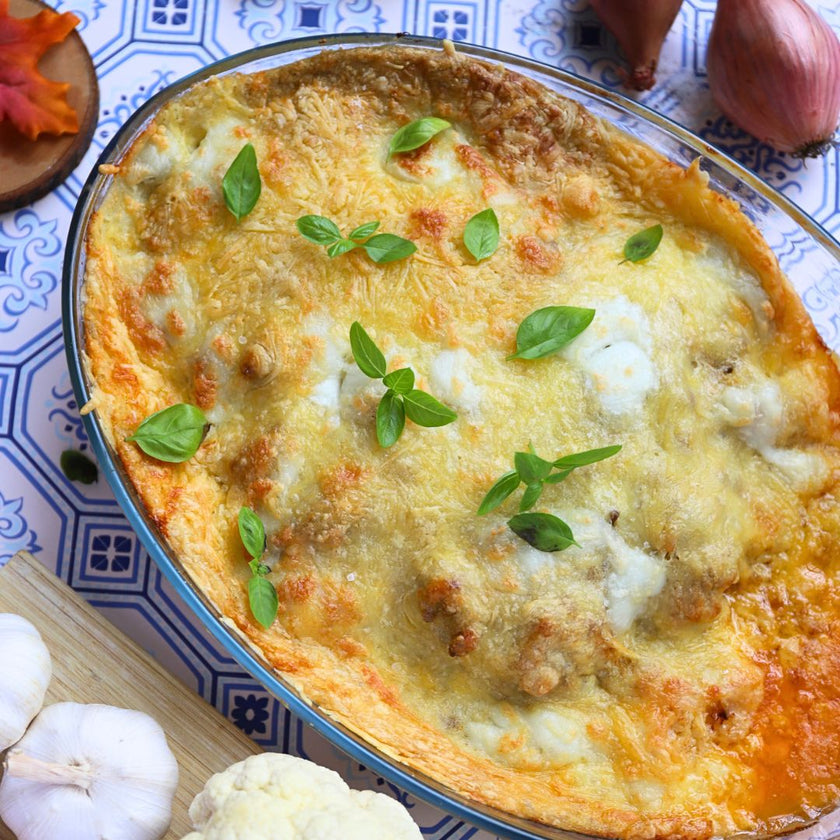 Keto Blumenkohlauflauf mit Hackfleisch und Kartoffelpüree