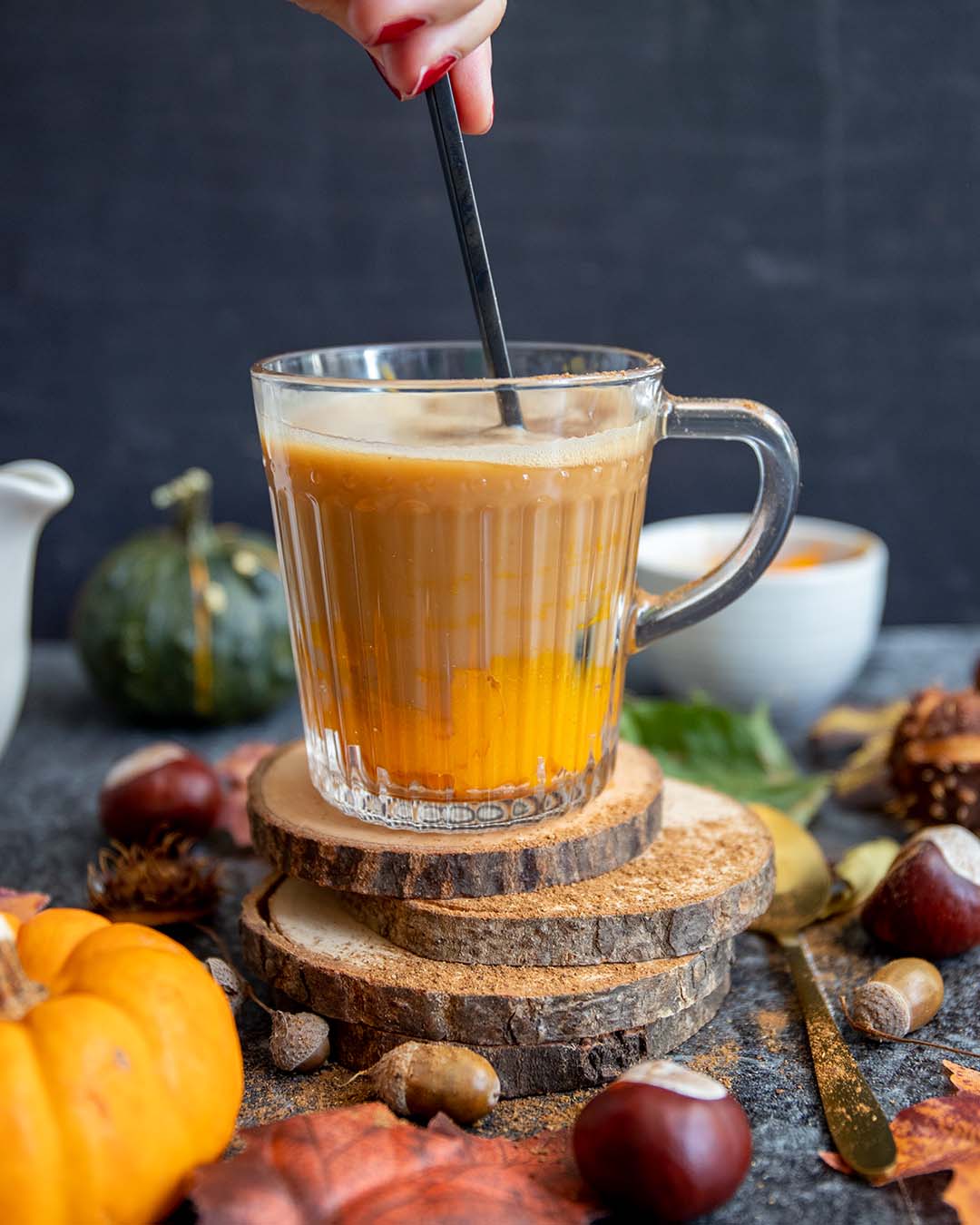 Vegane Low-Carb Zitronen-Kokosnuss-Bällchen | Simply Keto Vegane Low-Carb Zitronen-Kokosnuss-Bällchen | Simply Keto