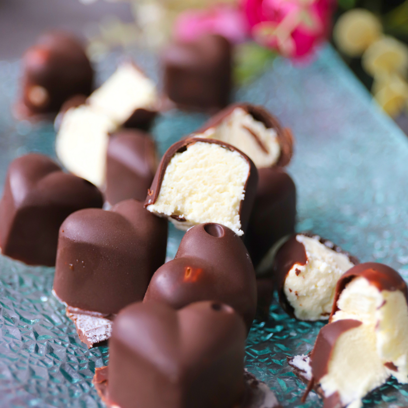 Low-Carb Schoko Mousse Herzen