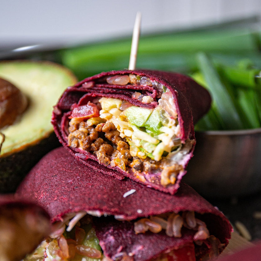 Keto Burrito mit Beetgold Wraps