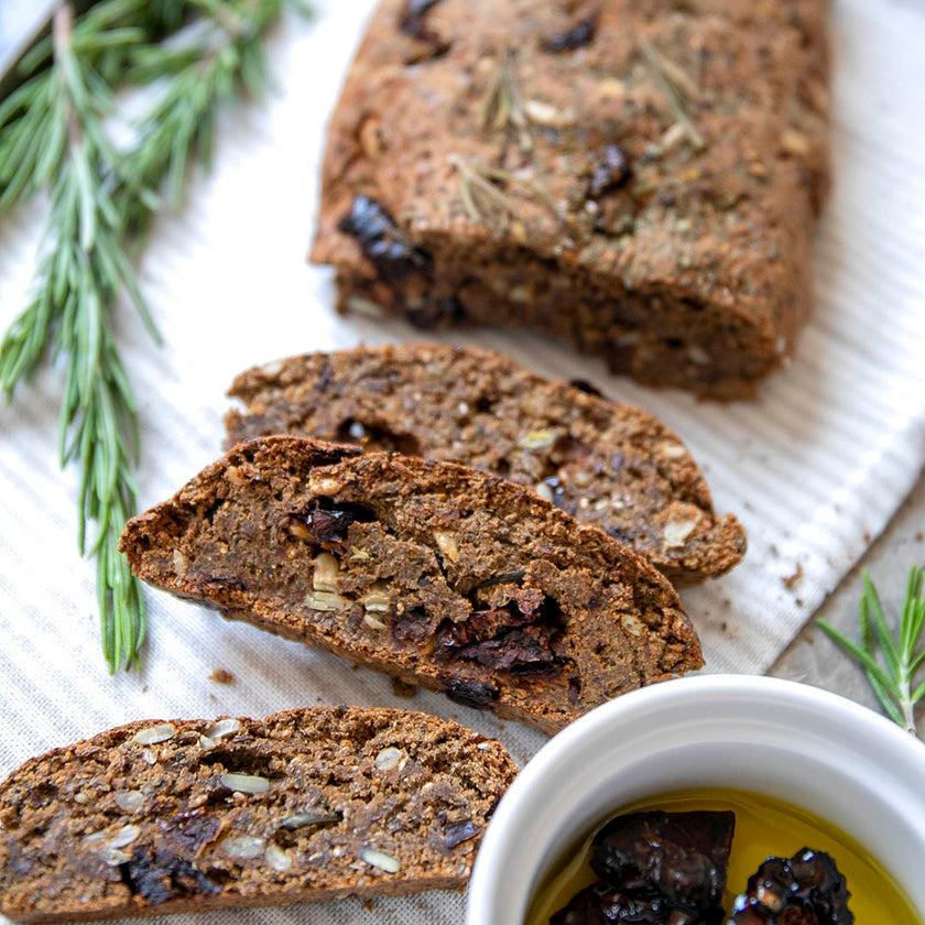Mediterranes Veganes Low-Carb Grillbrot