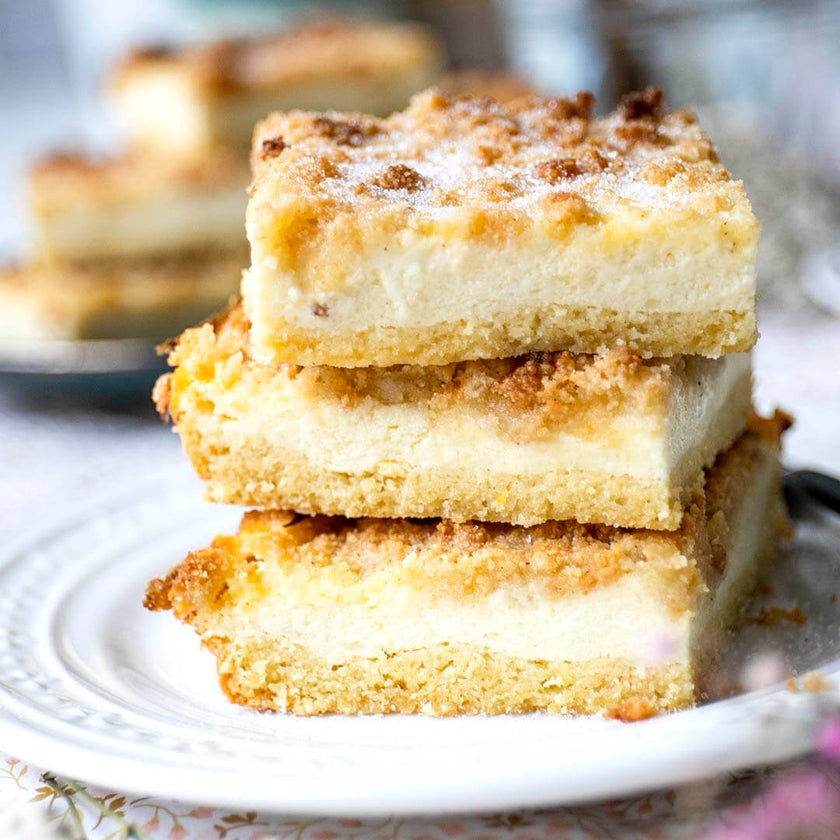 Low-Carb & Keto Käsekuchen mit Streuseln