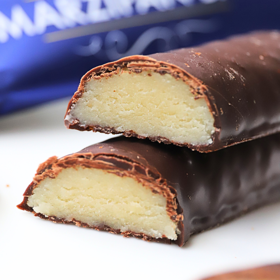 Lower-Carb* Marzipan Schokoriegel