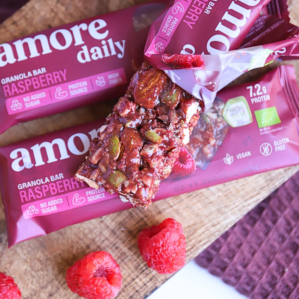 Lower-Carb* Granola Bar | Himbeere