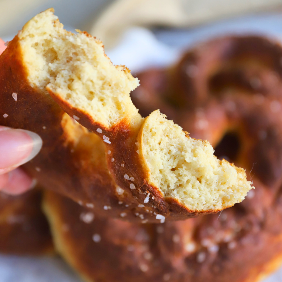Low-Carb Brezeln wie vom Oktoberfest