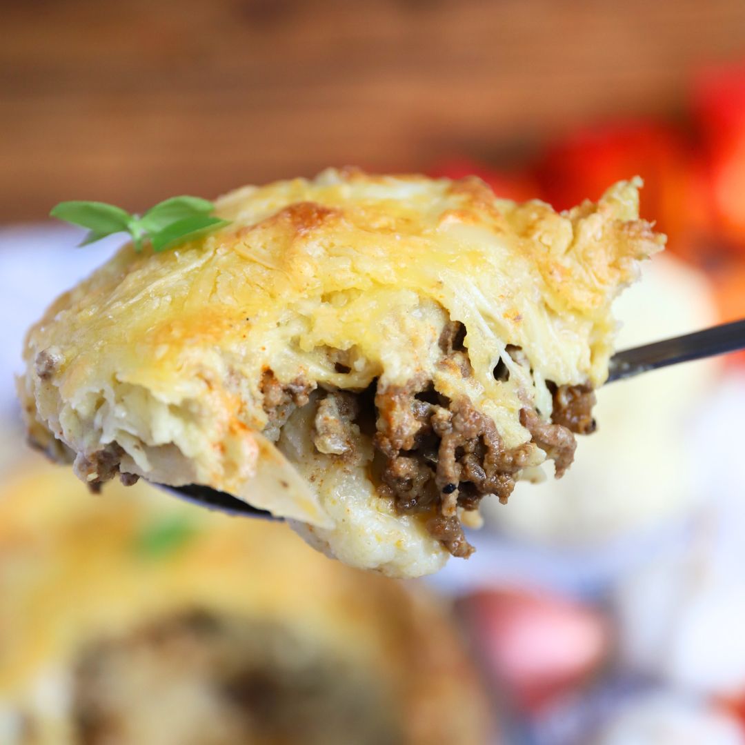 Keto Blumenkohlauflauf mit Hackfleisch und Kartoffelpüree | Simply Keto Keto Blumenkohlauflauf mit Hackfleisch und Kartoffelpüree | Simply Keto