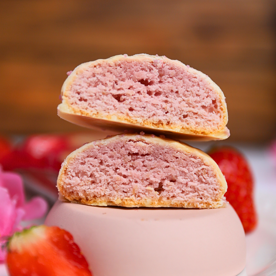 Strawberry Cake Frosted Protein Cookies | 8er Pack