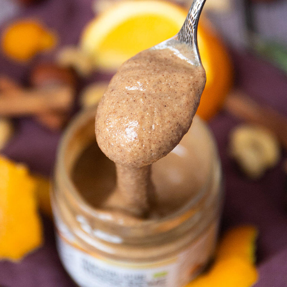 Winterliche Haselnuss-Cashew Creme mit Zimt & Orange | Bio