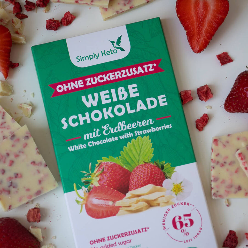 Zuckerreduzierte Weiße Schokolade mit Erdbeeren | 30% Kakao