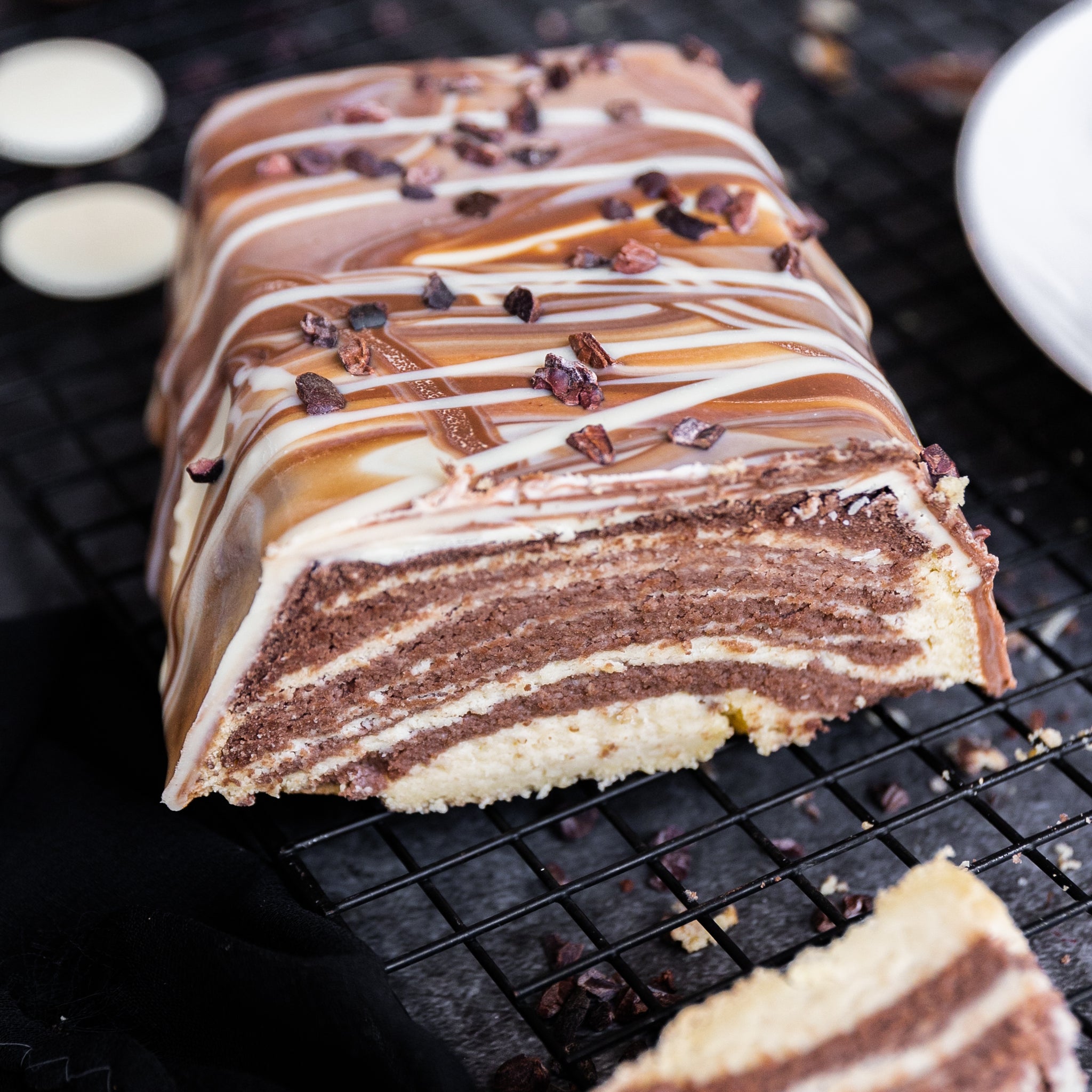 Low-Carb & Keto Zebra-Kuchen